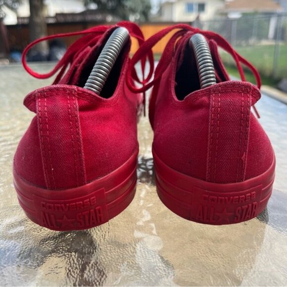Converse Chuck Taylor All Star Low Tops Red Size Men's 10, Women's 12 - Picture 4 of 12